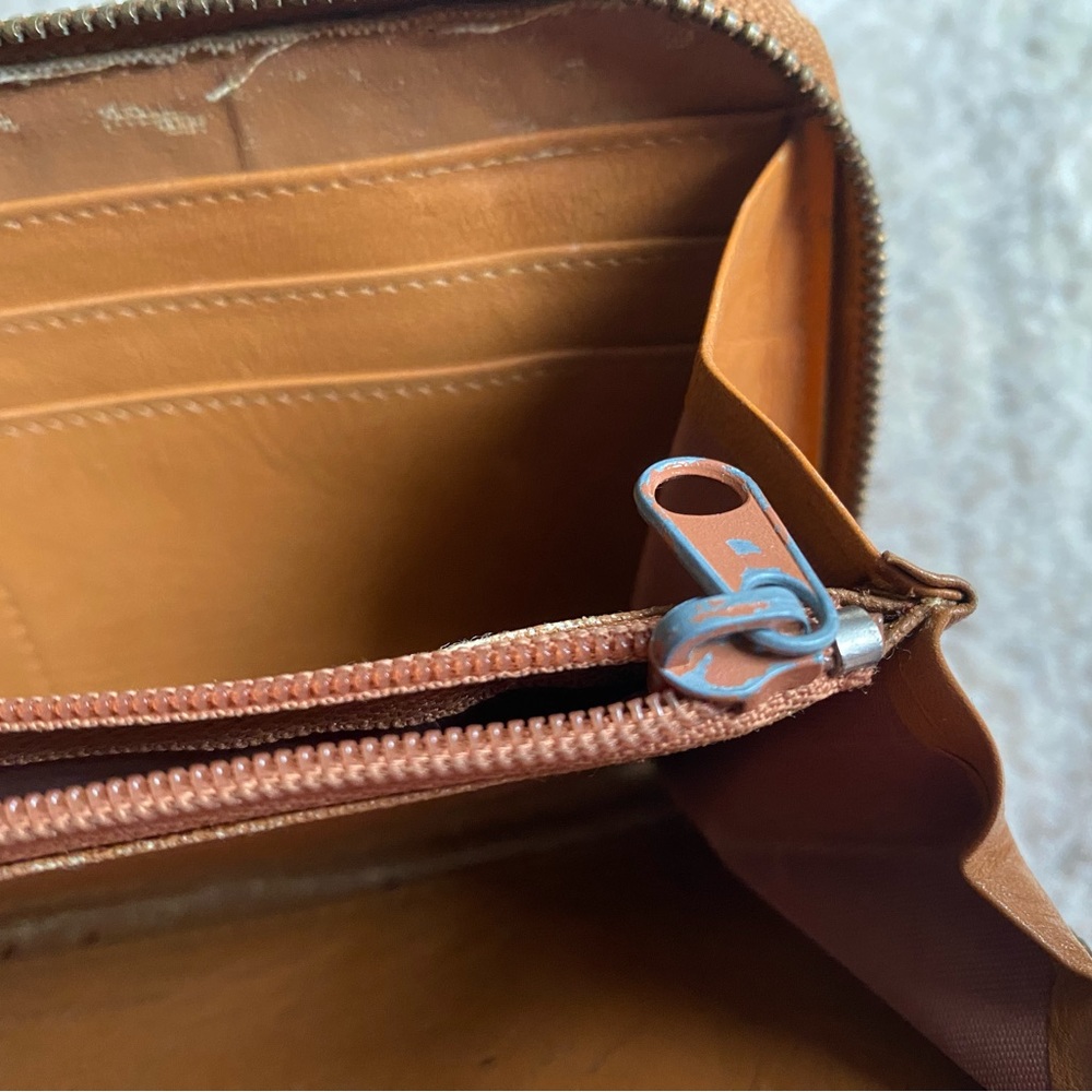 Dior Wallet - Picture 6 of 9